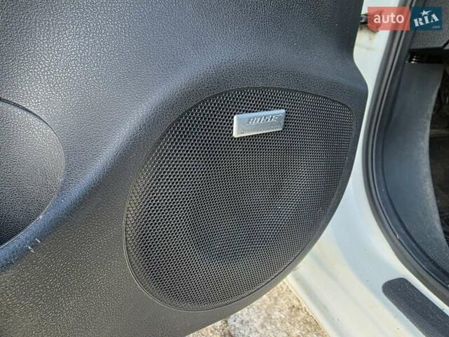 Белый Ниссан Лиф, объемом двигателя 0 л и пробегом 112 тыс. км за 7500 $, фото 12 на Automoto.ua