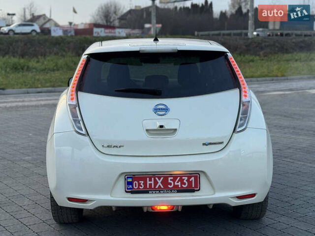 Белый Ниссан Лиф, объемом двигателя 0 л и пробегом 91 тыс. км за 7400 $, фото 24 на Automoto.ua