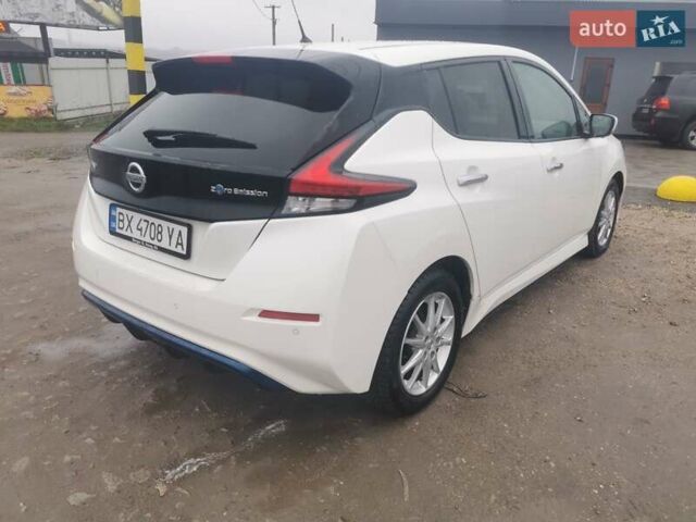 Белый Ниссан Лиф, объемом двигателя 0 л и пробегом 138 тыс. км за 11600 $, фото 3 на Automoto.ua