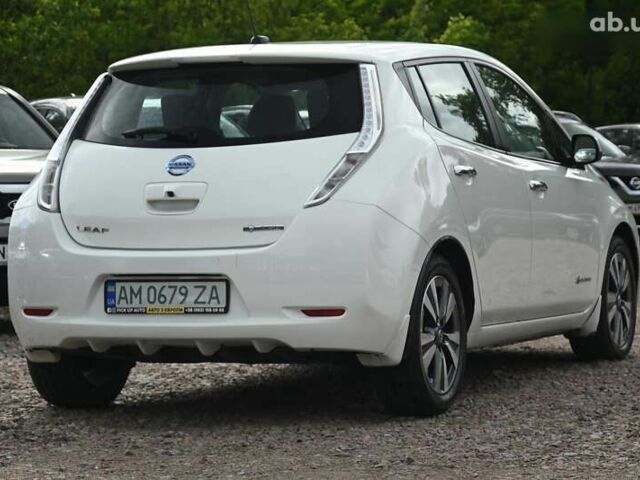 Белый Ниссан Лиф, объемом двигателя 0 л и пробегом 177 тыс. км за 6700 $, фото 8 на Automoto.ua