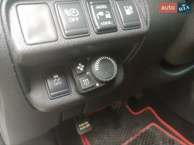 Белый Ниссан Лиф, объемом двигателя 0 л и пробегом 170 тыс. км за 5999 $, фото 8 на Automoto.ua