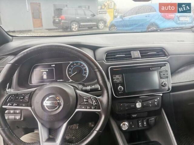 Белый Ниссан Лиф, объемом двигателя 0 л и пробегом 138 тыс. км за 11600 $, фото 10 на Automoto.ua