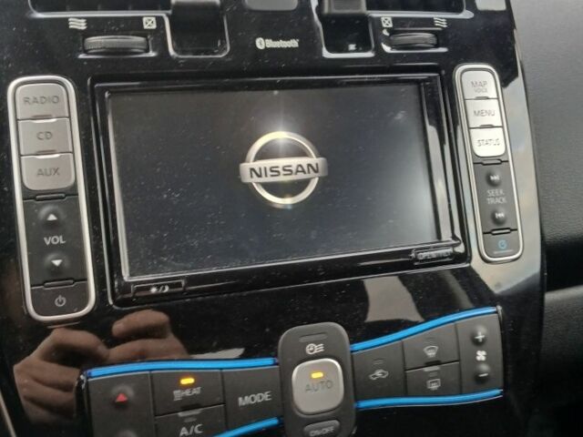 Білий Ніссан Ліф, об'ємом двигуна 0 л та пробігом 20 тис. км за 9200 $, фото 22 на Automoto.ua