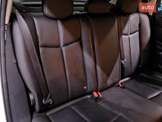 Белый Ниссан Лиф, объемом двигателя 0 л и пробегом 121 тыс. км за 14900 $, фото 43 на Automoto.ua