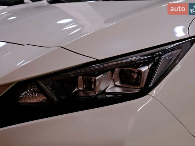 Белый Ниссан Лиф, объемом двигателя 0 л и пробегом 121 тыс. км за 14900 $, фото 18 на Automoto.ua