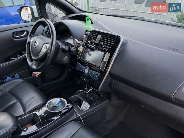 Білий Ніссан Ліф, об'ємом двигуна 0 л та пробігом 109 тис. км за 9500 $, фото 10 на Automoto.ua