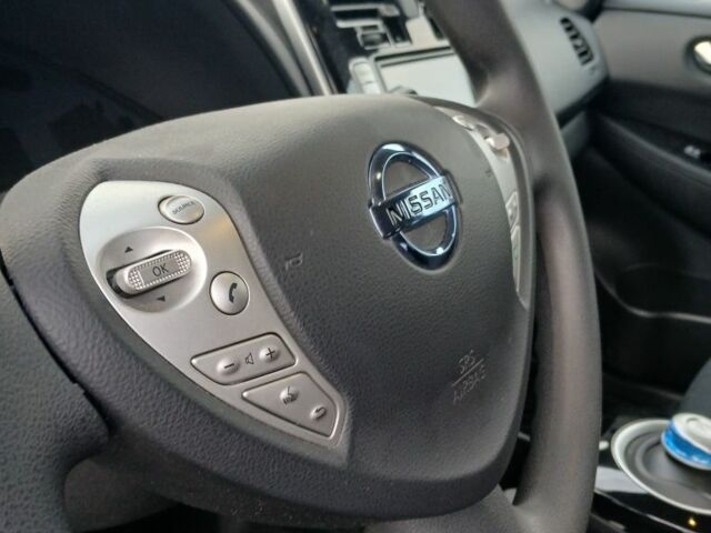 Білий Ніссан Ліф, об'ємом двигуна 0 л та пробігом 20 тис. км за 9200 $, фото 8 на Automoto.ua