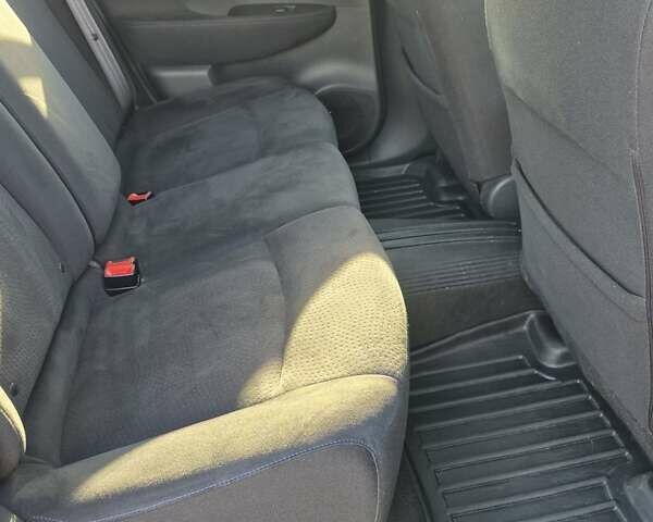 Белый Ниссан Лиф, объемом двигателя 0 л и пробегом 112 тыс. км за 10500 $, фото 12 на Automoto.ua