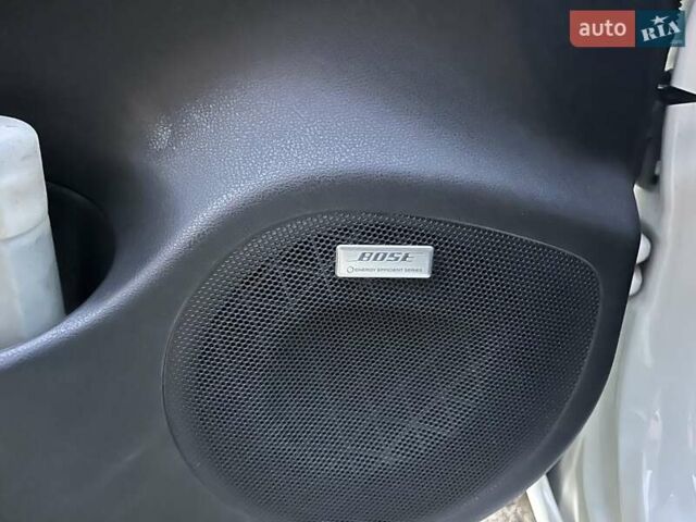 Белый Ниссан Лиф, объемом двигателя 0 л и пробегом 107 тыс. км за 8400 $, фото 15 на Automoto.ua