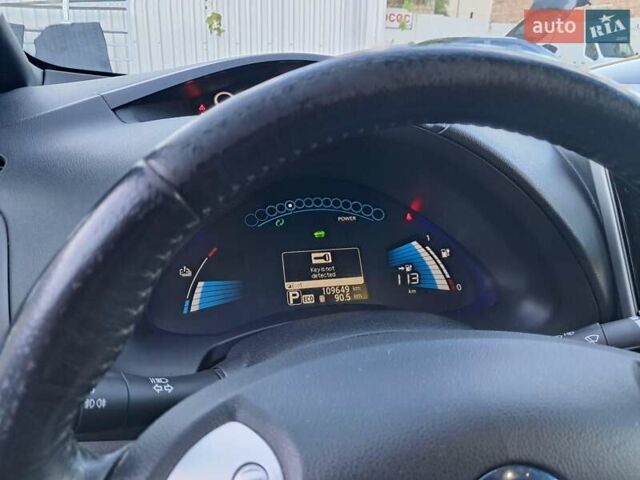 Білий Ніссан Ліф, об'ємом двигуна 0 л та пробігом 109 тис. км за 9500 $, фото 3 на Automoto.ua