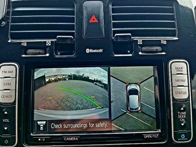 Белый Ниссан Лиф, объемом двигателя 0 л и пробегом 133 тыс. км за 8399 $, фото 3 на Automoto.ua