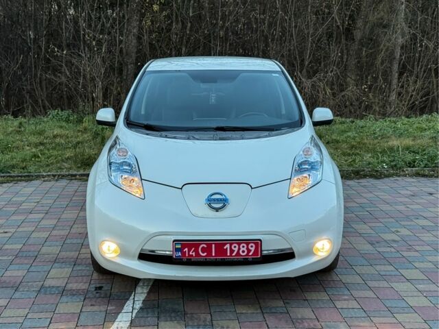 Белый Ниссан Лиф, объемом двигателя 0 л и пробегом 115 тыс. км за 7800 $, фото 6 на Automoto.ua