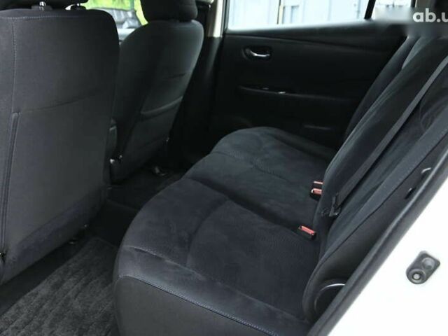 Белый Ниссан Лиф, объемом двигателя 0 л и пробегом 177 тыс. км за 6700 $, фото 20 на Automoto.ua