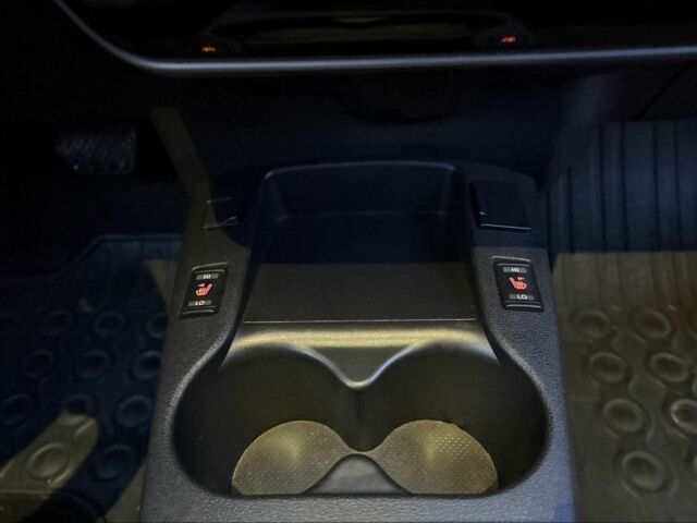 Белый Ниссан Лиф, объемом двигателя 0 л и пробегом 115 тыс. км за 7800 $, фото 12 на Automoto.ua