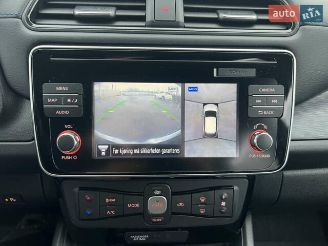 Белый Ниссан Лиф, объемом двигателя 0 л и пробегом 96 тыс. км за 13500 $, фото 24 на Automoto.ua