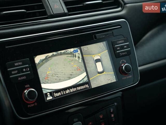 Белый Ниссан Лиф, объемом двигателя 0 л и пробегом 108 тыс. км за 13900 $, фото 38 на Automoto.ua