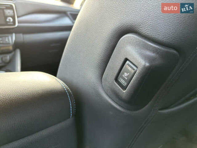 Белый Ниссан Лиф, объемом двигателя 0 л и пробегом 140 тыс. км за 13850 $, фото 18 на Automoto.ua