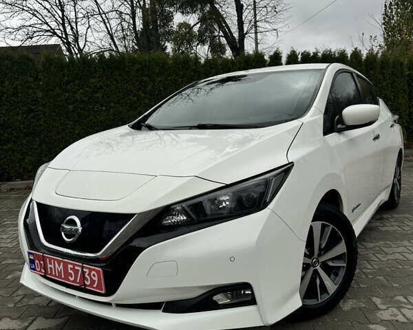 Белый Ниссан Лиф, объемом двигателя 0 л и пробегом 116 тыс. км за 11800 $, фото 29 на Automoto.ua