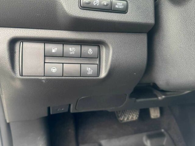 Белый Ниссан Лиф, объемом двигателя 0 л и пробегом 111 тыс. км за 9700 $, фото 11 на Automoto.ua