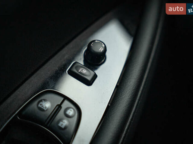 Белый Ниссан Лиф, объемом двигателя 0 л и пробегом 108 тыс. км за 13900 $, фото 49 на Automoto.ua