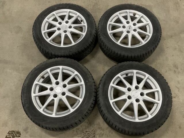 Білий Ніссан Ліф, об'ємом двигуна 0 л та пробігом 124 тис. км за 12500 $, фото 7 на Automoto.ua