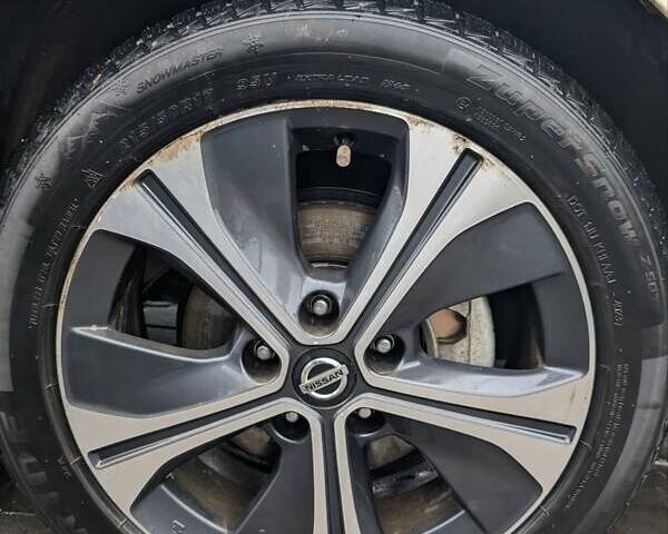 Белый Ниссан Лиф, объемом двигателя 0 л и пробегом 112 тыс. км за 12200 $, фото 8 на Automoto.ua