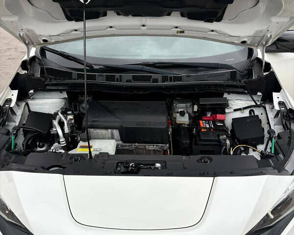 Білий Ніссан Ліф, об'ємом двигуна 0 л та пробігом 150 тис. км за 10400 $, фото 11 на Automoto.ua