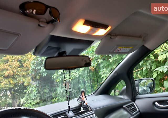 Белый Ниссан Лиф, объемом двигателя 0 л и пробегом 82 тыс. км за 15600 $, фото 39 на Automoto.ua