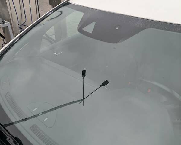 Белый Ниссан Лиф, объемом двигателя 0 л и пробегом 112 тыс. км за 12200 $, фото 10 на Automoto.ua