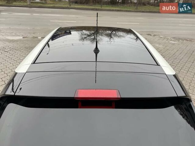 Белый Ниссан Лиф, объемом двигателя 0 л и пробегом 82 тыс. км за 13999 $, фото 29 на Automoto.ua