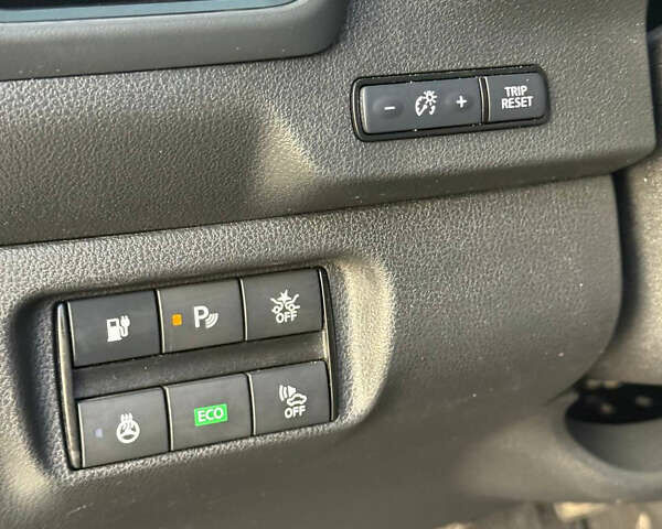 Білий Ніссан Ліф, об'ємом двигуна 0 л та пробігом 67 тис. км за 11500 $, фото 22 на Automoto.ua