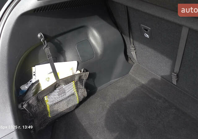 Белый Ниссан Лиф, объемом двигателя 0 л и пробегом 82 тыс. км за 15600 $, фото 32 на Automoto.ua