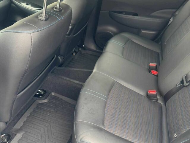 Белый Ниссан Лиф, объемом двигателя 0 л и пробегом 111 тыс. км за 9700 $, фото 13 на Automoto.ua