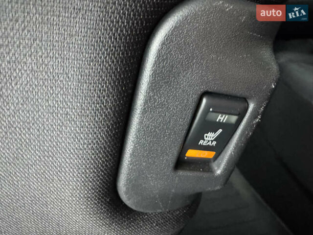 Белый Ниссан Лиф, объемом двигателя 0 л и пробегом 128 тыс. км за 10300 $, фото 19 на Automoto.ua