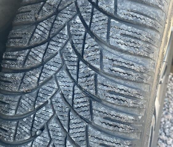 Белый Ниссан Лиф, объемом двигателя 0 л и пробегом 120 тыс. км за 12200 $, фото 5 на Automoto.ua