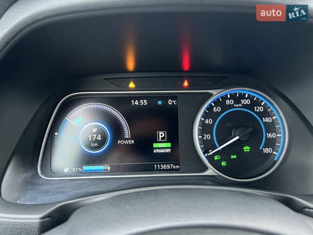 Белый Ниссан Лиф, объемом двигателя 0 л и пробегом 96 тыс. км за 13500 $, фото 21 на Automoto.ua