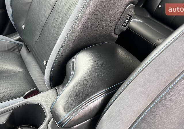 Белый Ниссан Лиф, объемом двигателя 0 л и пробегом 114 тыс. км за 12950 $, фото 31 на Automoto.ua