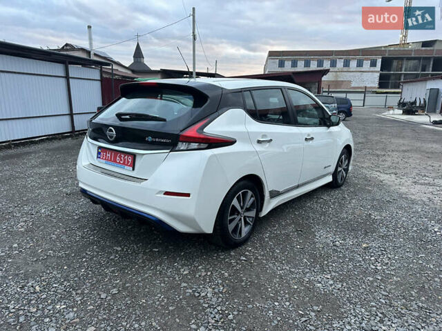 Білий Ніссан Ліф, об'ємом двигуна 0 л та пробігом 181 тис. км за 9800 $, фото 5 на Automoto.ua