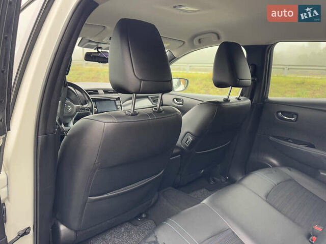 Белый Ниссан Лиф, объемом двигателя 0 л и пробегом 157 тыс. км за 11700 $, фото 47 на Automoto.ua