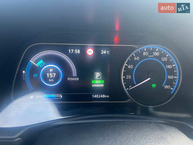 Белый Ниссан Лиф, объемом двигателя 0 л и пробегом 145 тыс. км за 12700 $, фото 9 на Automoto.ua