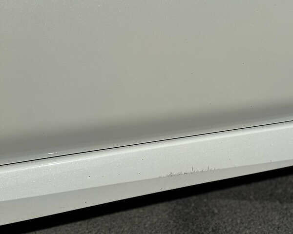 Білий Ніссан Ліф, об'ємом двигуна 0 л та пробігом 157 тис. км за 12500 $, фото 10 на Automoto.ua