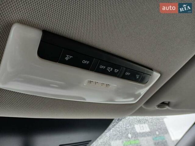 Белый Ниссан Лиф, объемом двигателя 0 л и пробегом 135 тыс. км за 12799 $, фото 15 на Automoto.ua