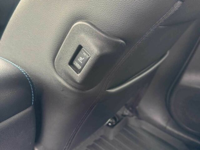 Белый Ниссан Лиф, объемом двигателя 0 л и пробегом 111 тыс. км за 9700 $, фото 15 на Automoto.ua