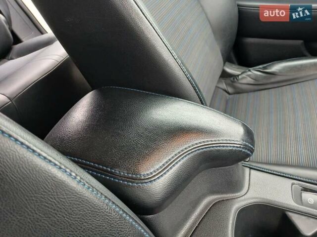 Белый Ниссан Лиф, объемом двигателя 0 л и пробегом 135 тыс. км за 12799 $, фото 30 на Automoto.ua