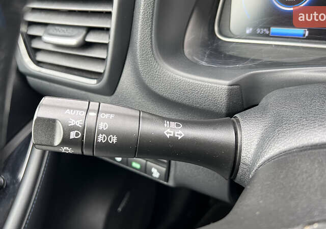 Белый Ниссан Лиф, объемом двигателя 0 л и пробегом 114 тыс. км за 12950 $, фото 27 на Automoto.ua