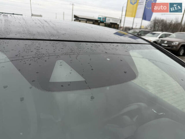 Белый Ниссан Лиф, объемом двигателя 0 л и пробегом 164 тыс. км за 11300 $, фото 13 на Automoto.ua