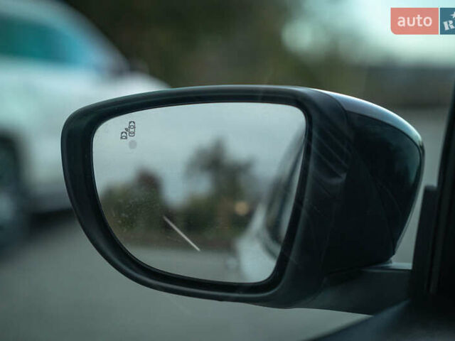 Белый Ниссан Лиф, объемом двигателя 0 л и пробегом 108 тыс. км за 13900 $, фото 50 на Automoto.ua