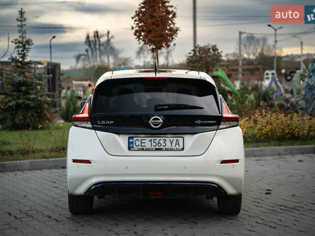 Белый Ниссан Лиф, объемом двигателя 0 л и пробегом 108 тыс. км за 13900 $, фото 5 на Automoto.ua