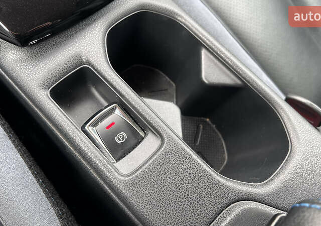 Белый Ниссан Лиф, объемом двигателя 0 л и пробегом 114 тыс. км за 12950 $, фото 22 на Automoto.ua