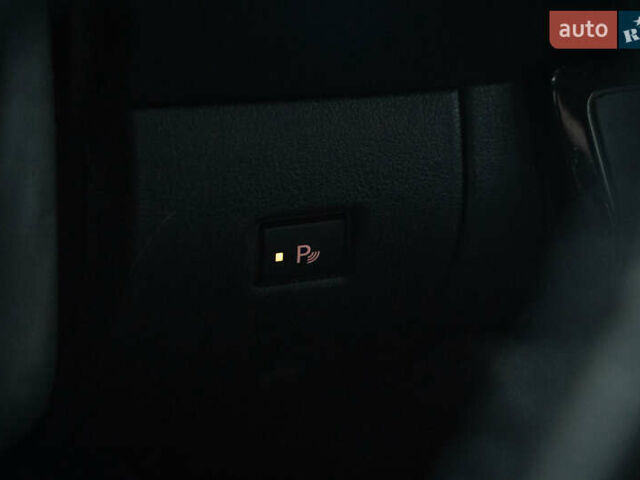 Белый Ниссан Лиф, объемом двигателя 0 л и пробегом 108 тыс. км за 13900 $, фото 43 на Automoto.ua